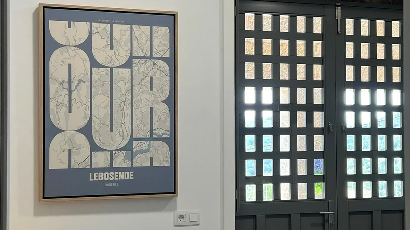 Lebosende: When the Miño River designs your home's map.