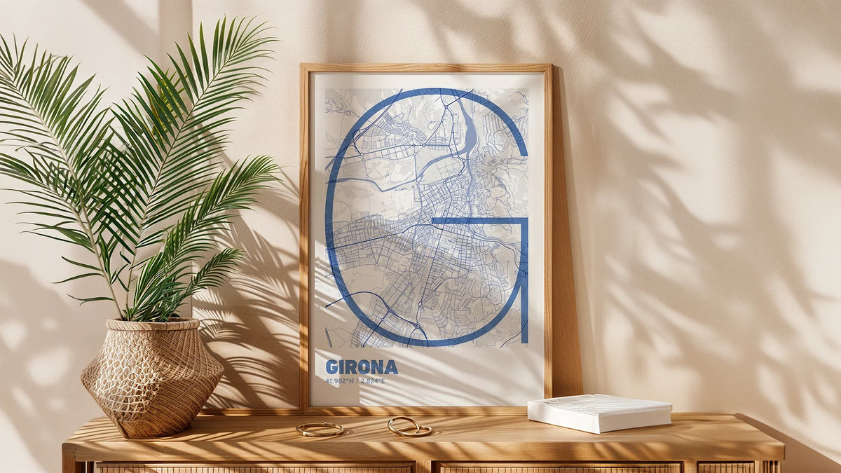 Composición de Girona estilo Mediterráneo: obra de autor sobre el trazado medieval y moderno.