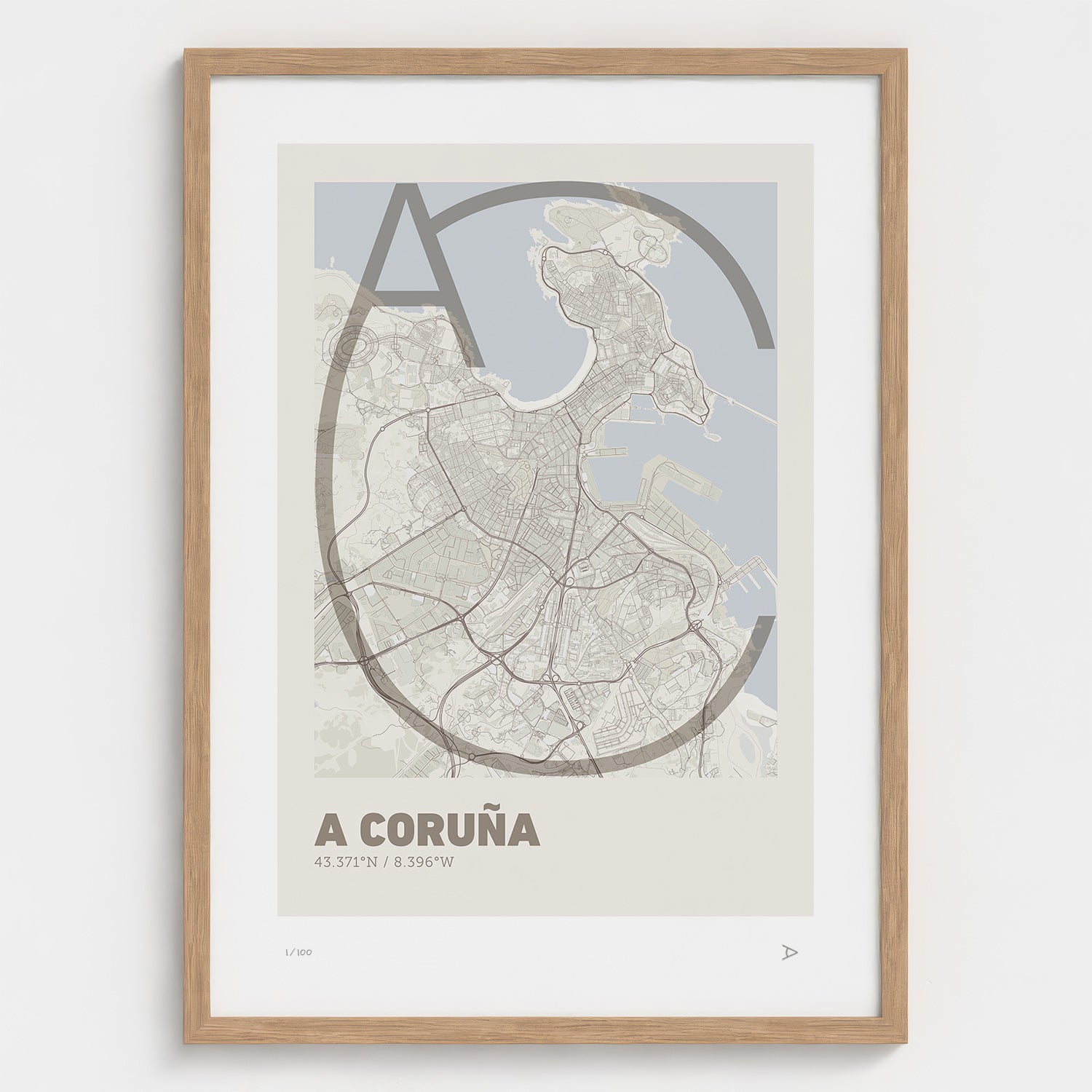 Lámina tipográfica de A Coruña – diseño Ultrafina, marco de madera natural
