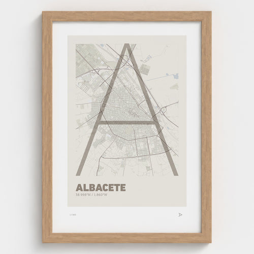 Lámina tipográfica de Albacete – diseño Ultrafina, marco de madera natural