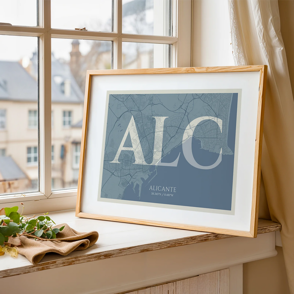 Elegant print of Alicante – Minimalist and sophisticated poster
