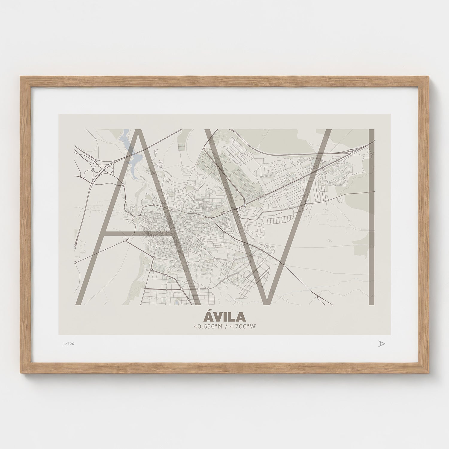 Lámina tipográfica de Avila – diseño Ultrafina, marco de madera natural