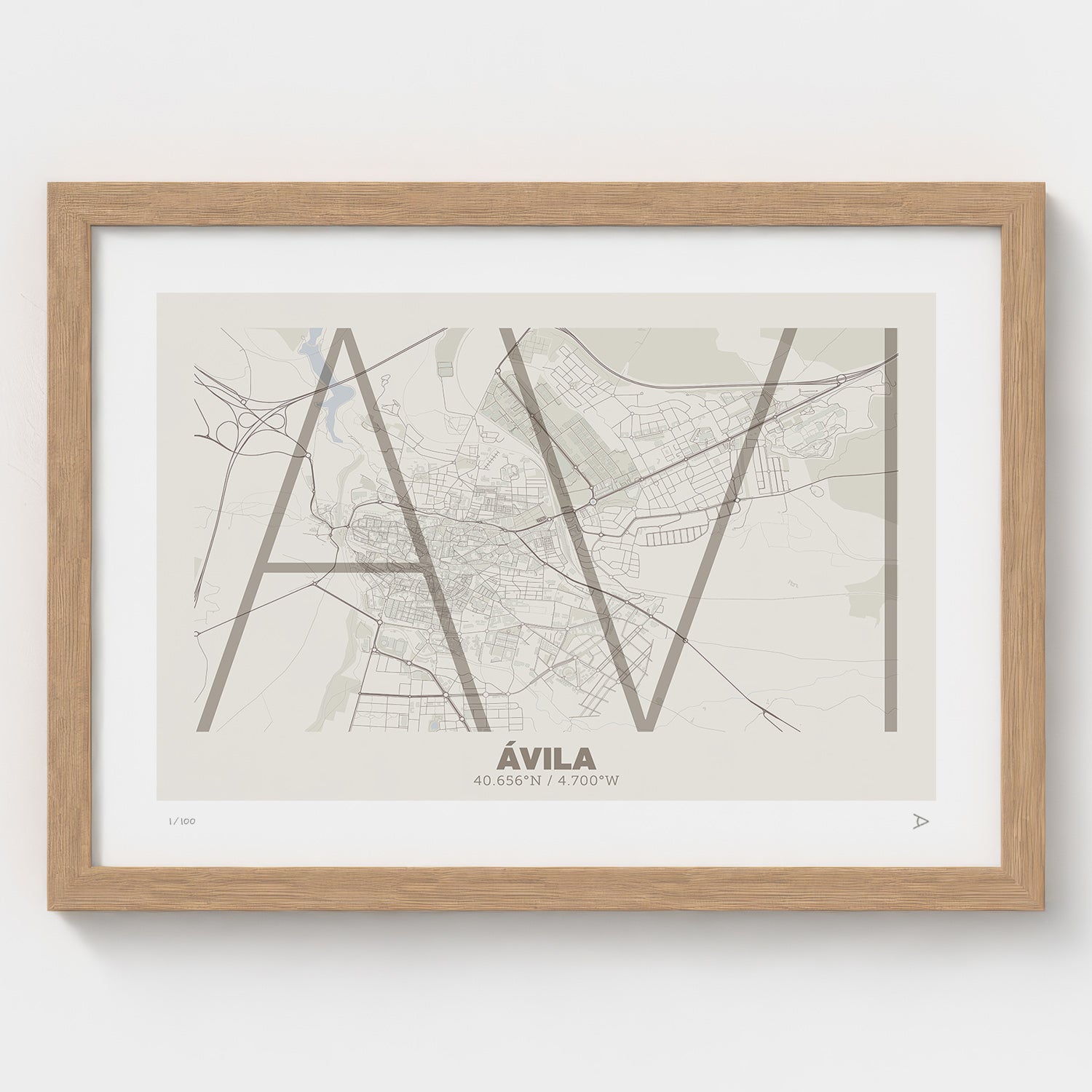 Lámina tipográfica de Avila – diseño Ultrafina, marco de madera natural
