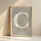 Lámina elegante de Cáceres – Póster minimalista y sofisticado