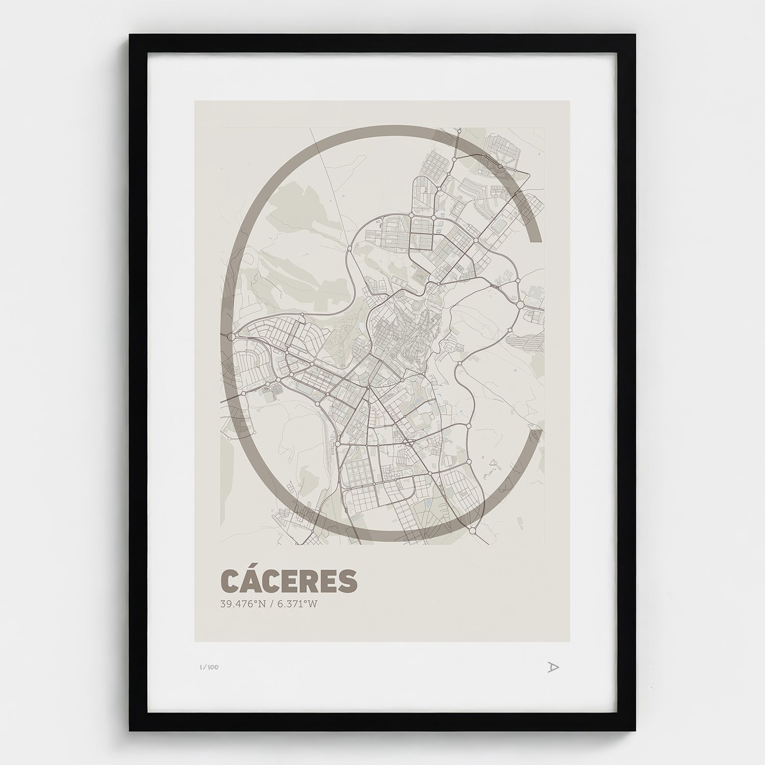 Lámina tipográfica de Caceres – diseño Ultrafina, marco negro