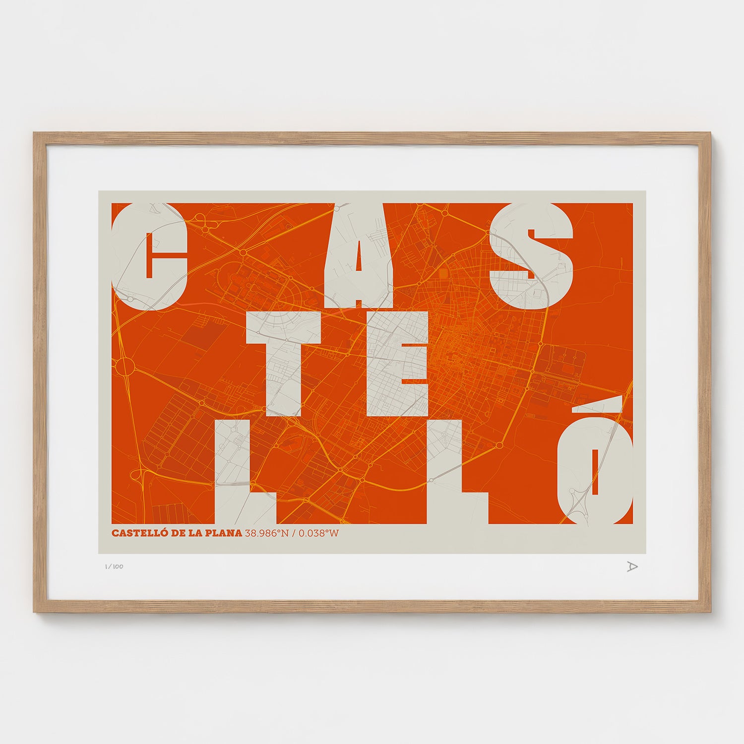 Lámina tipográfica de Castellon – diseño Revoltosa, marco de madera natural