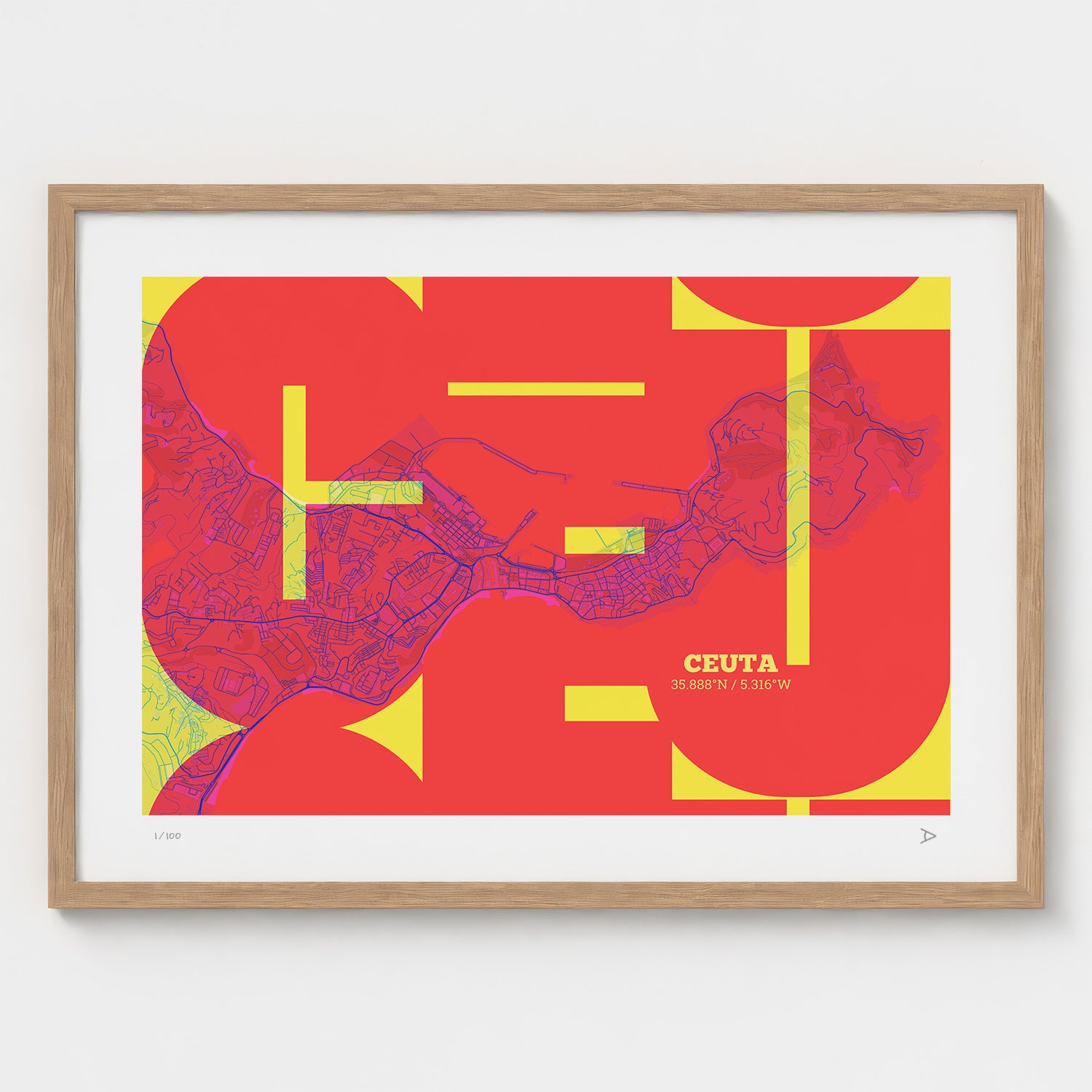 Lámina tipográfica de Ceuta – diseño Inseparable, marco de madera natural