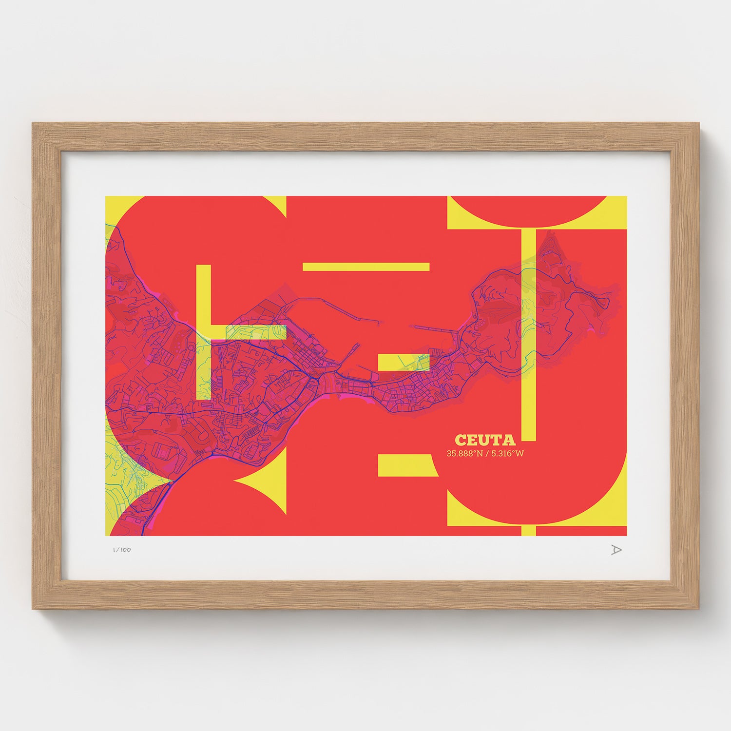 Lámina tipográfica de Ceuta – diseño Inseparable, marco de madera natural