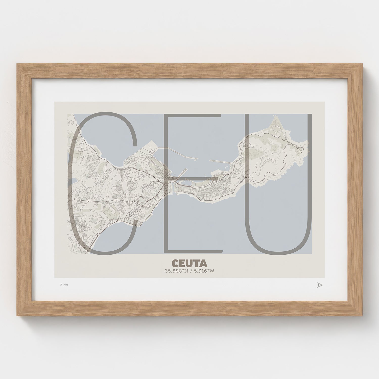 Lámina tipográfica de Ceuta – diseño Ultrafina, marco de madera natural