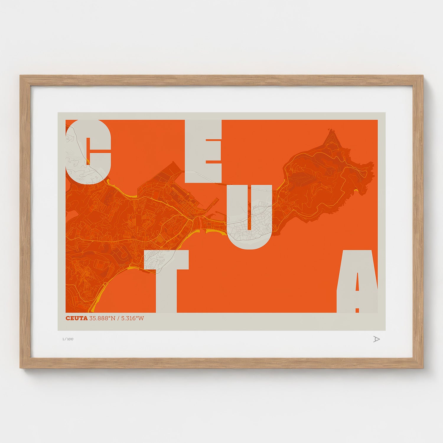 Lámina tipográfica de Ceuta – diseño Revoltosa, marco de madera natural