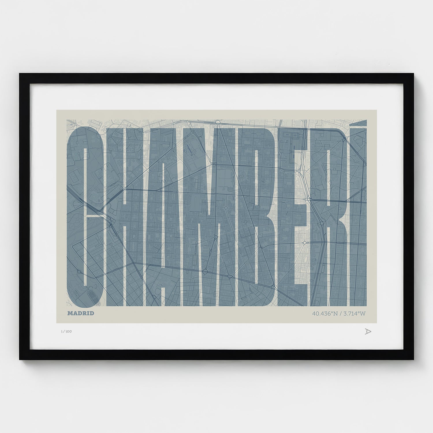 Lámina tipográfica de Chamberí – diseño Extra Comprimida, marco negro