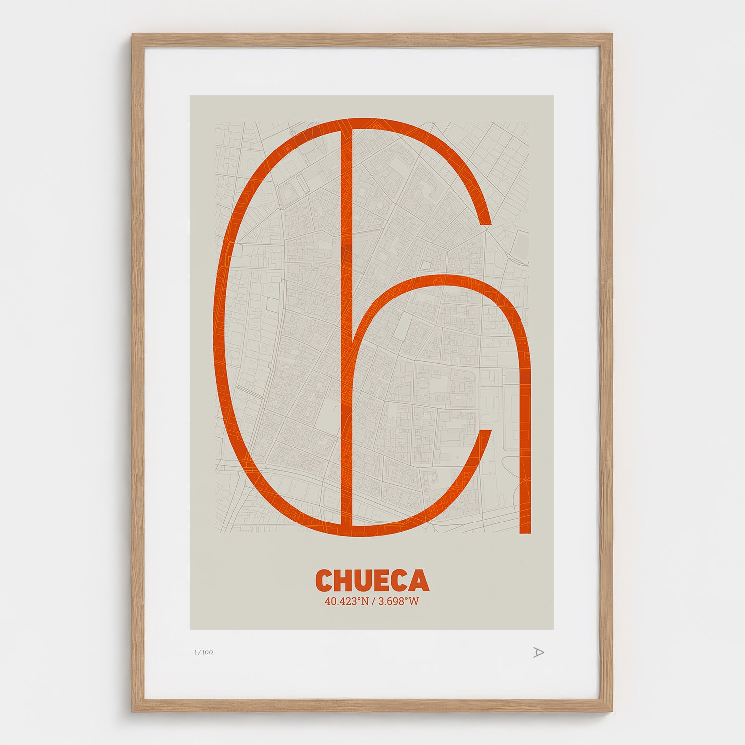 Lámina tipográfica de Chueca – diseño Ultrafina, marco de madera natural