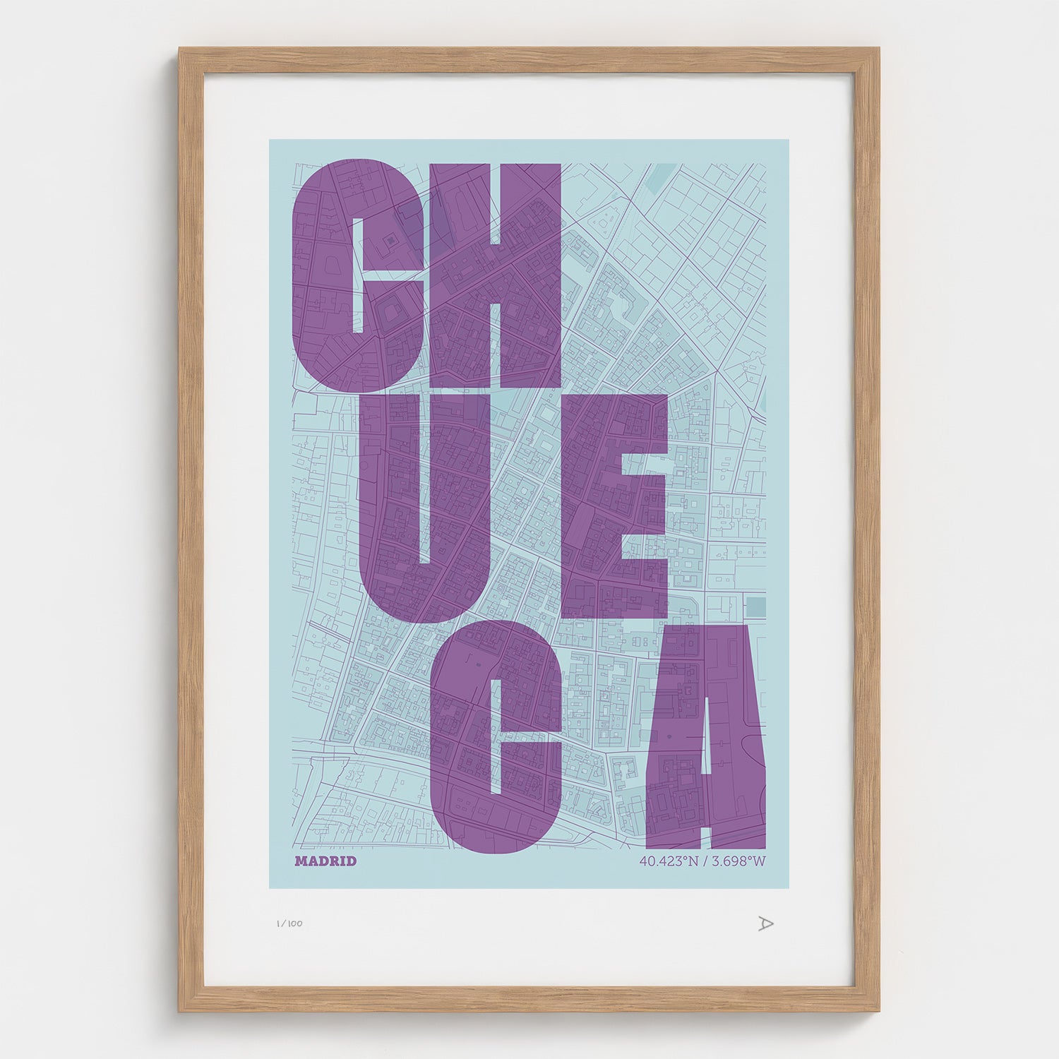 Lámina tipográfica de Chueca – diseño Revoltosa, marco de madera natural