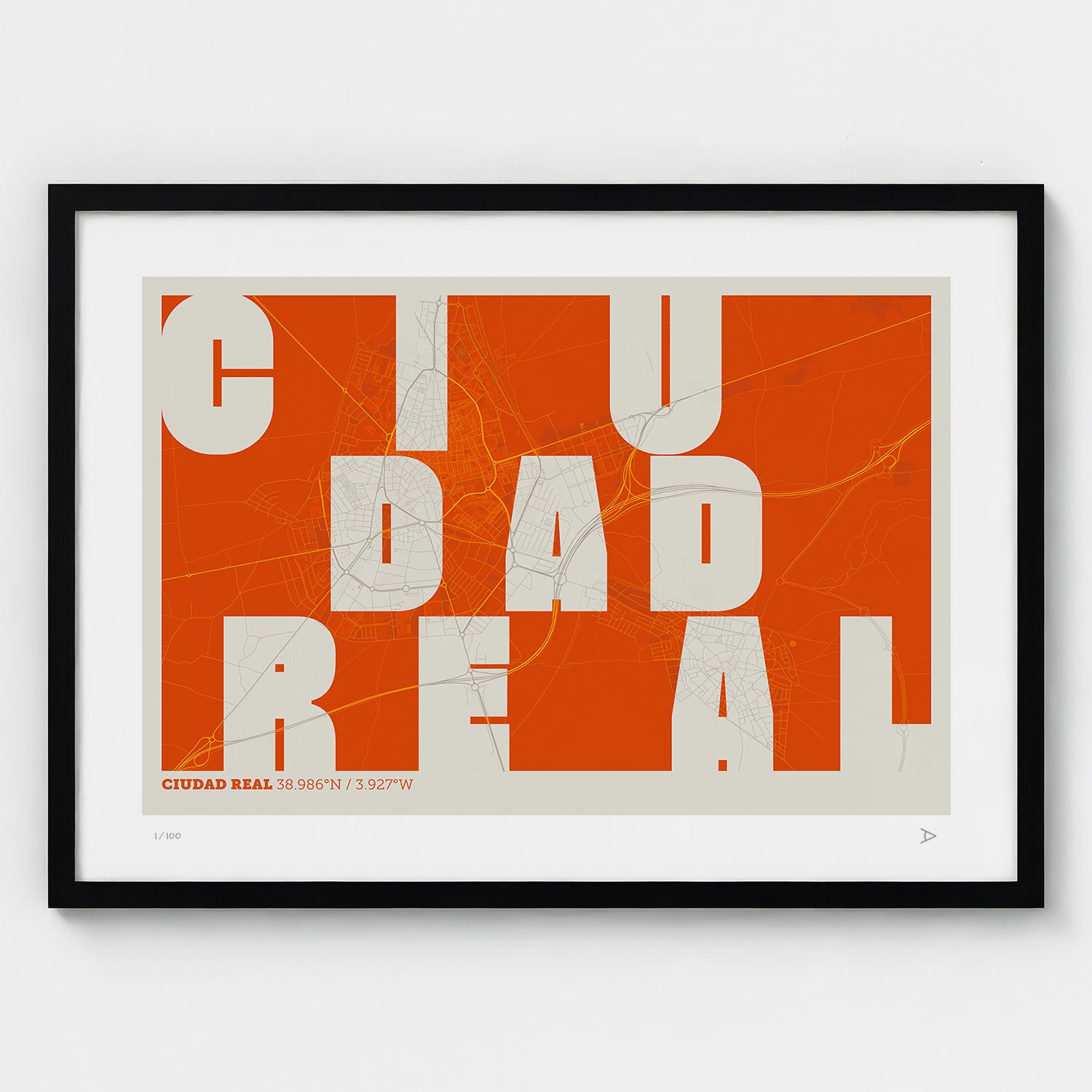 Lámina tipográfica de Ciudad Real – diseño Revoltosa, marco negro
