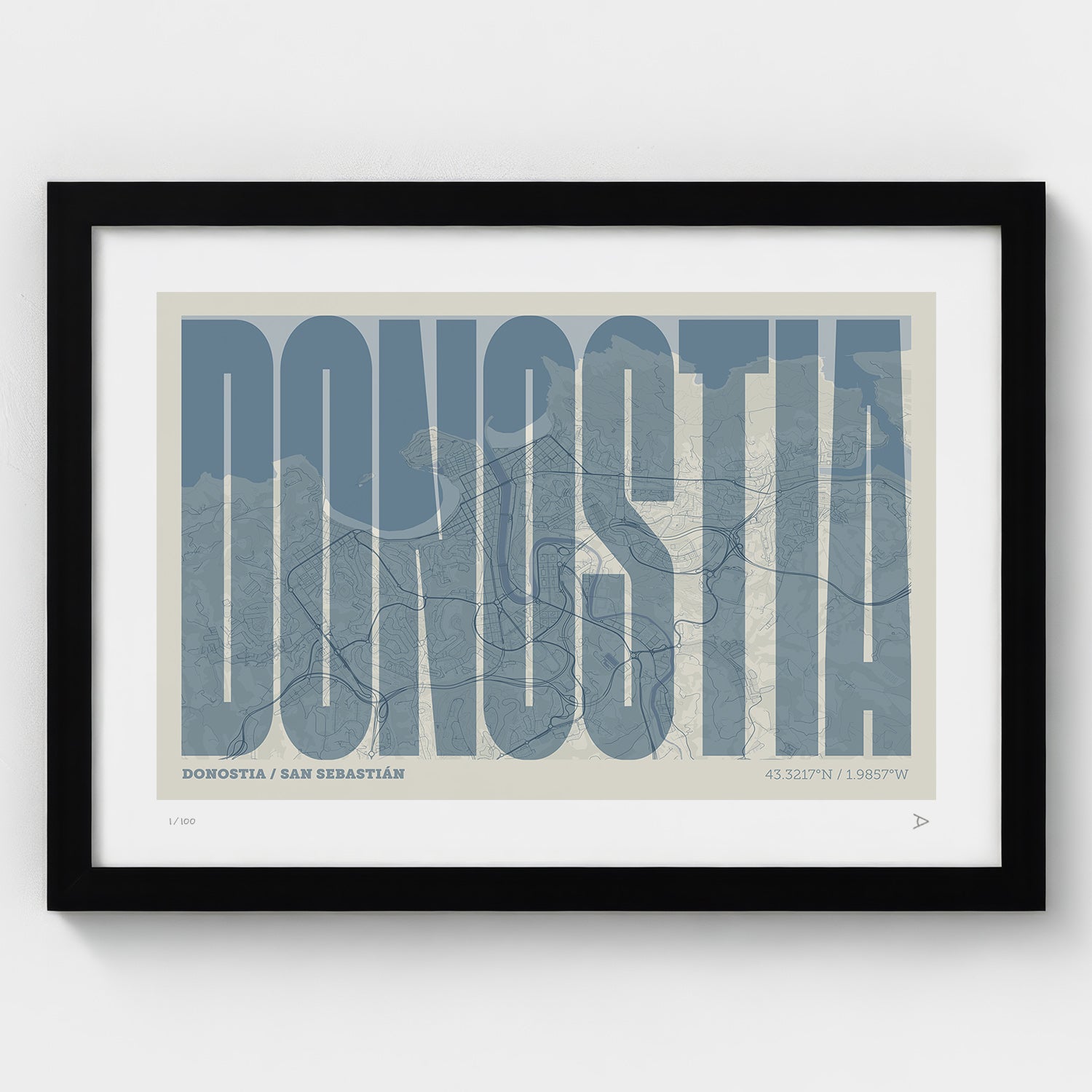 Lámina tipográfica de Donostia – diseño Extra Comprimida, marco negro