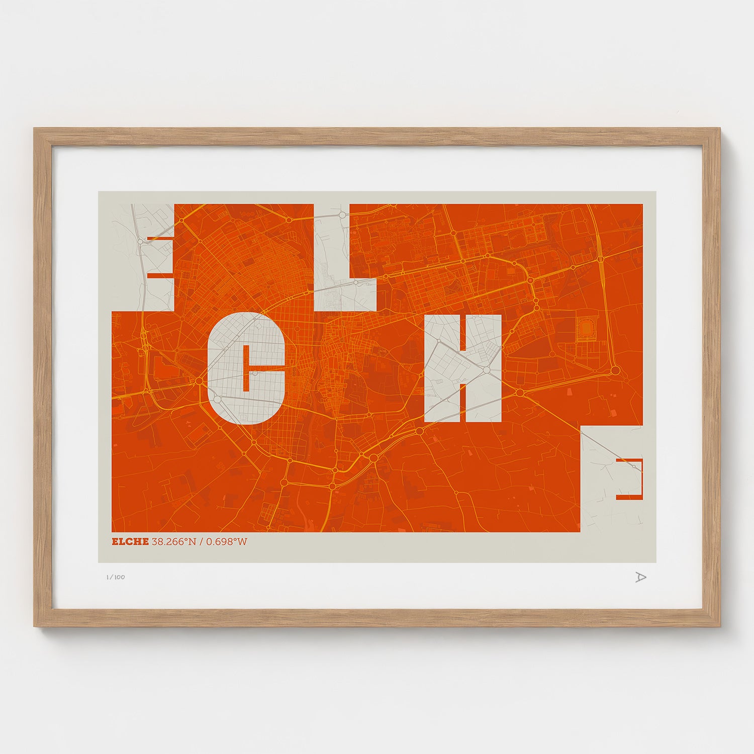 Lámina tipográfica de Elche – diseño Revoltosa, marco de madera natural