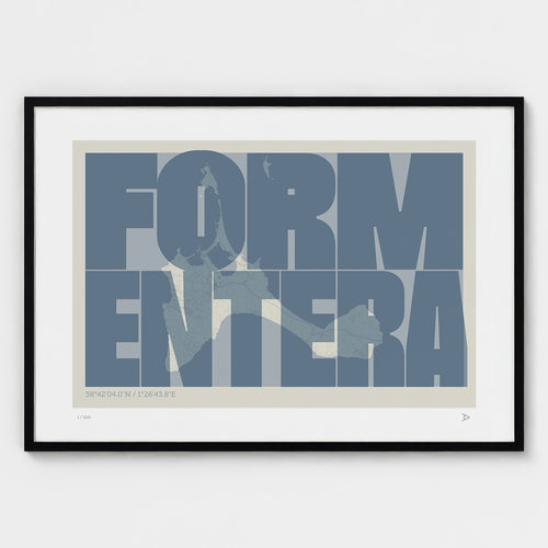 Lámina tipográfica de Formentera – diseño Extra Comprimida, marco negro