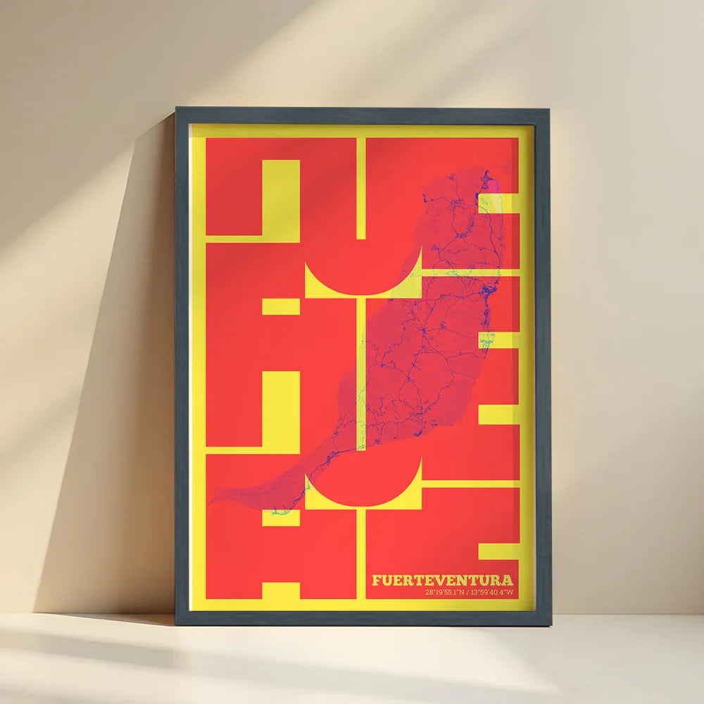 Póster artístico de Fuerteventura con tipografía geométrica - Decoración personalizada