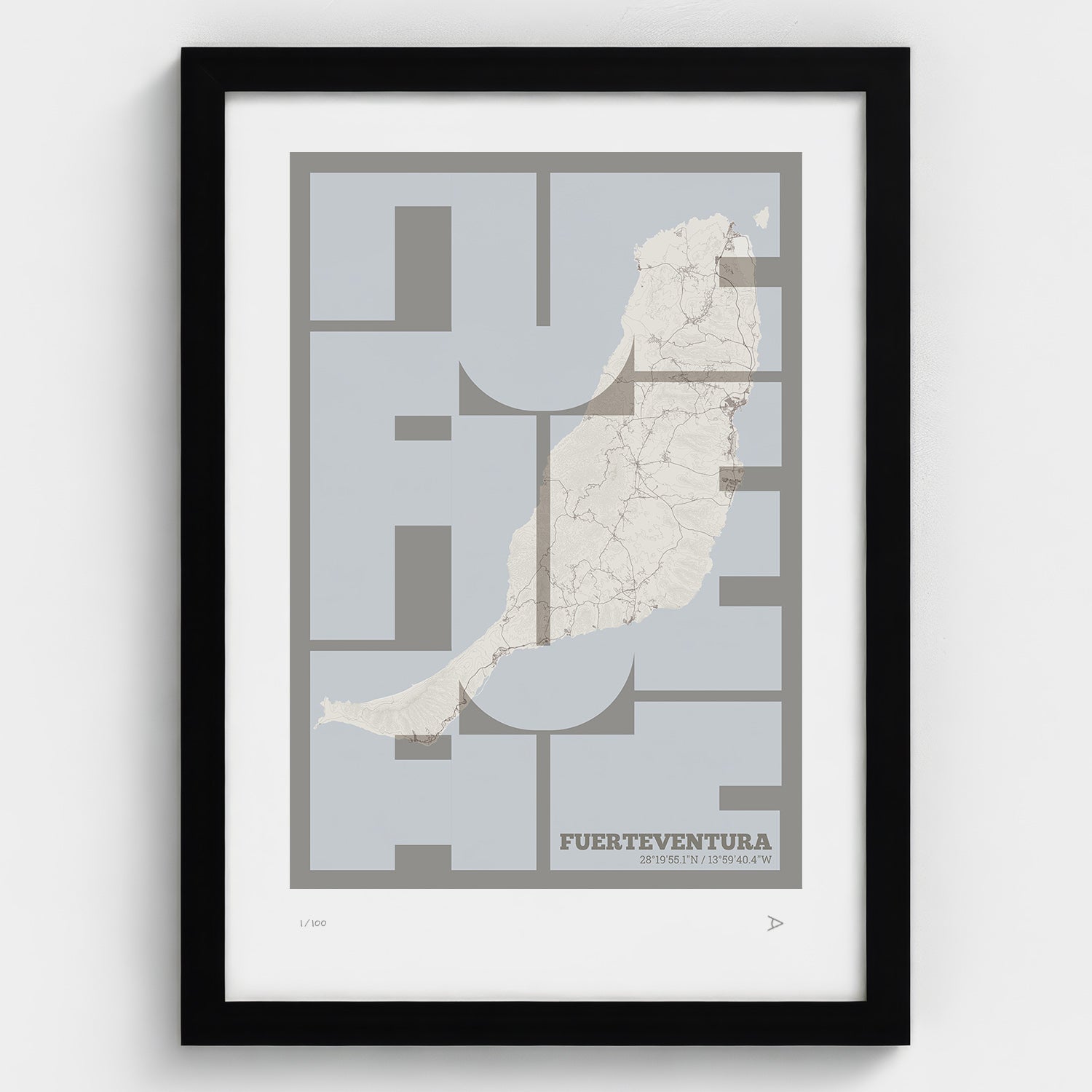 Lámina tipográfica de Fuerteventura – diseño Inseparable, marco negro