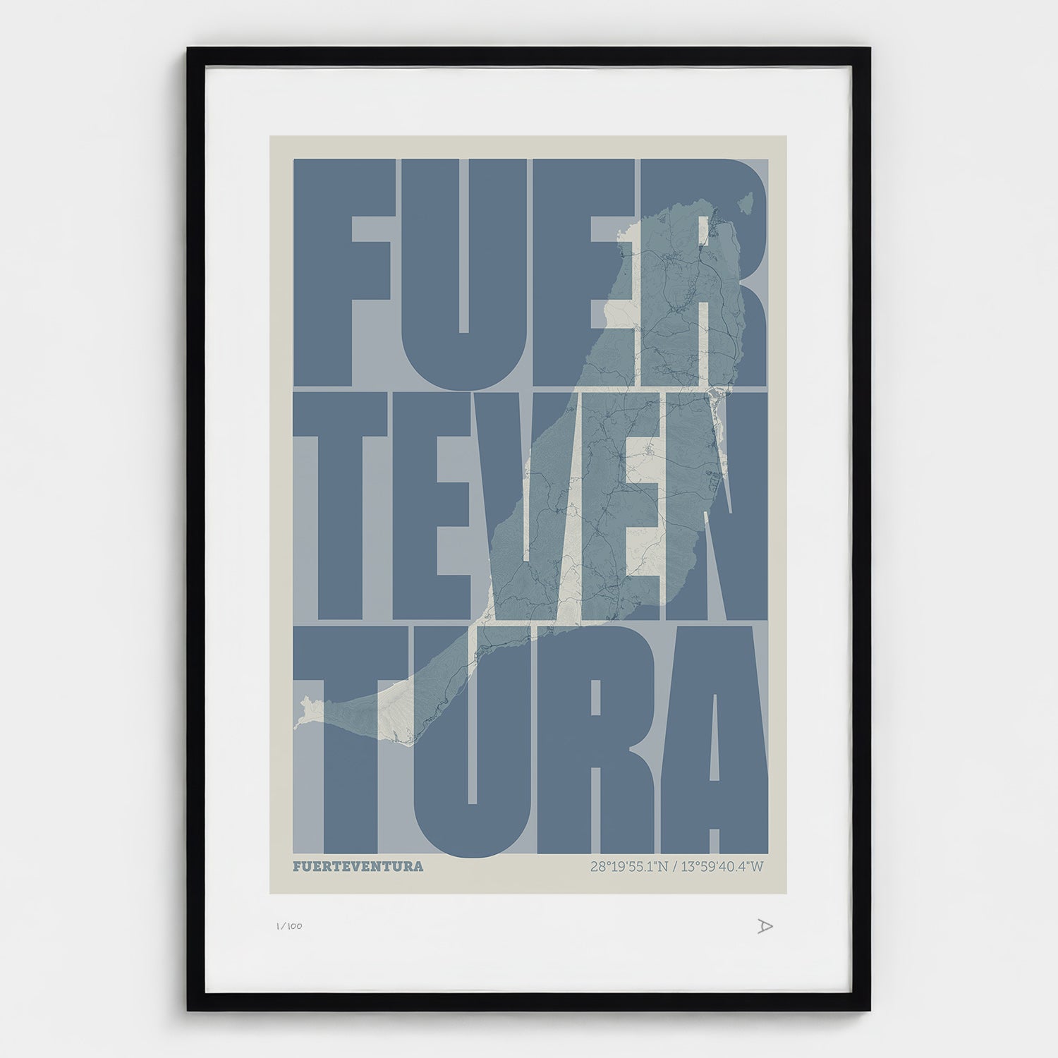 Lámina tipográfica de Fuerteventura – diseño Extra Comprimida, marco negro