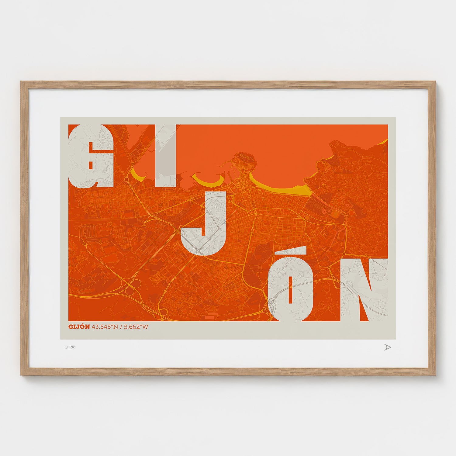 Lámina tipográfica de Gijon – diseño Revoltosa, marco de madera natural