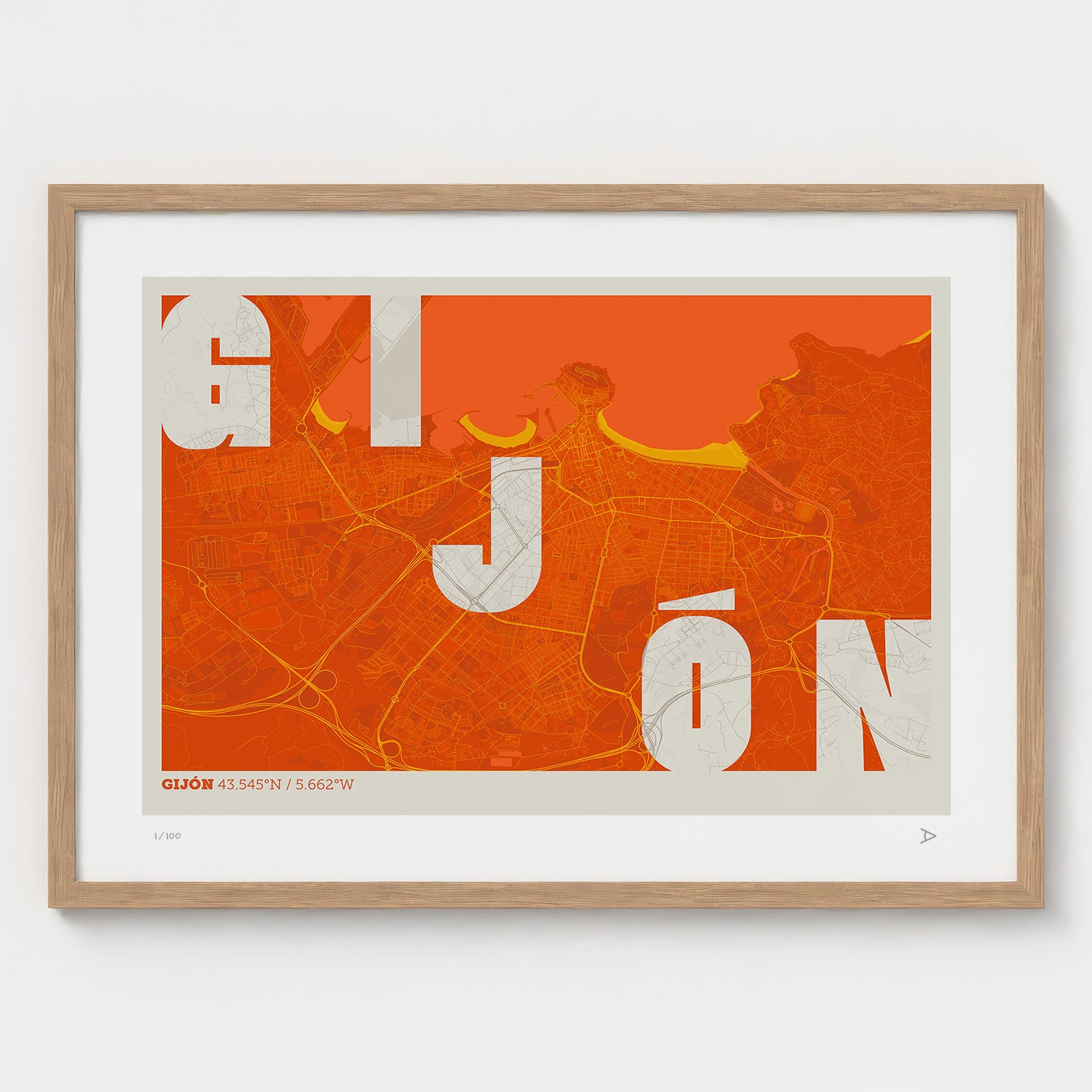 Lámina tipográfica de Gijon – diseño Revoltosa, marco de madera natural
