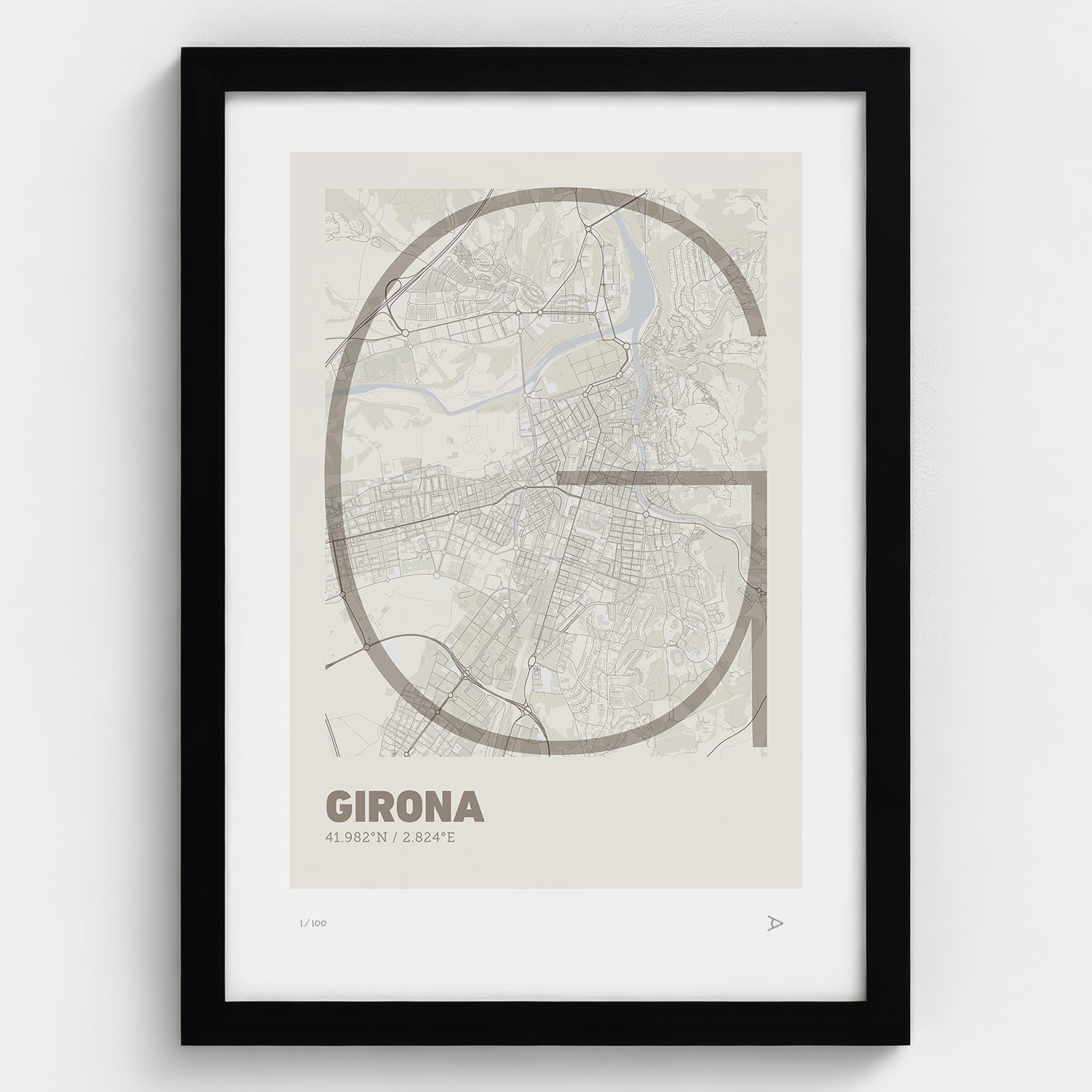Lámina tipográfica de Girona – diseño Ultrafina, marco negro