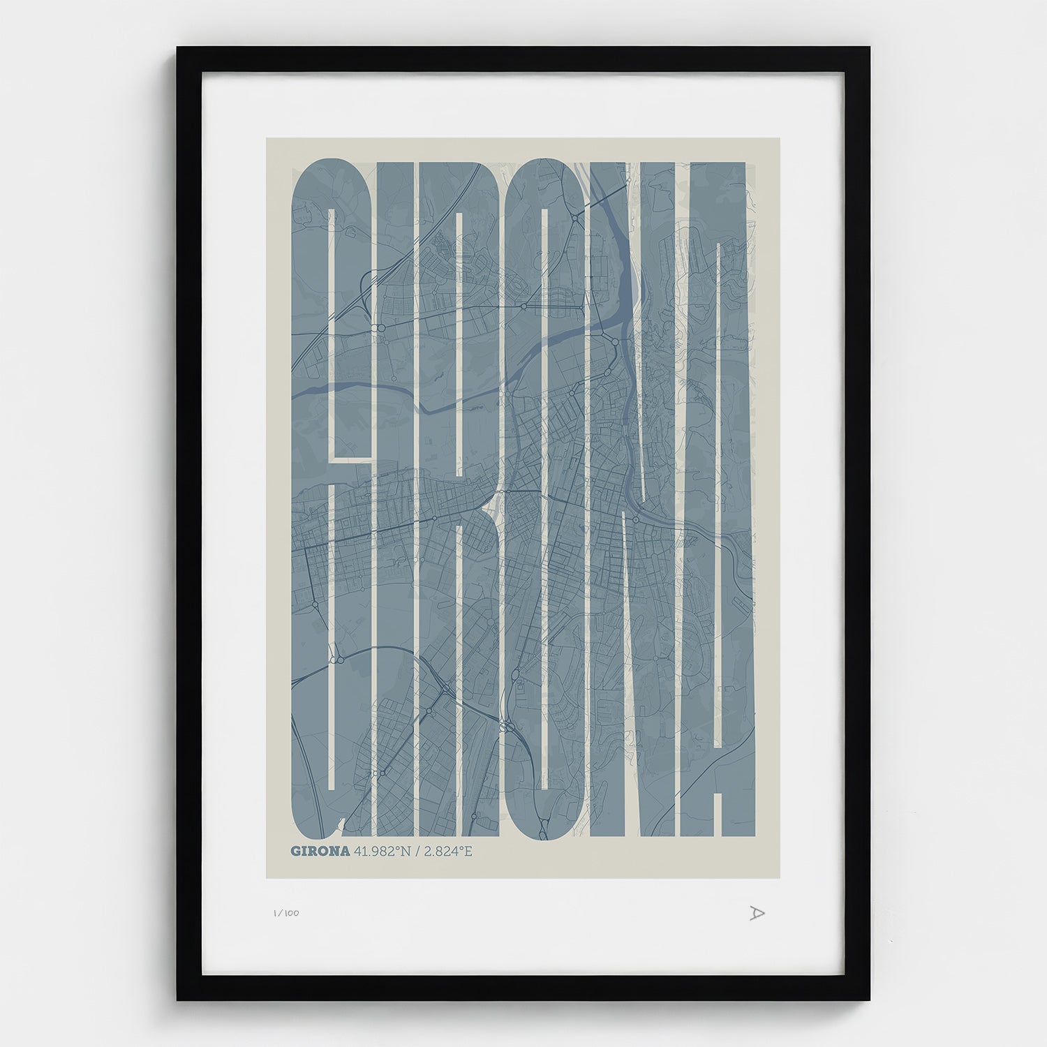 Lámina tipográfica de Girona – diseño Extra Comprimida, marco negro