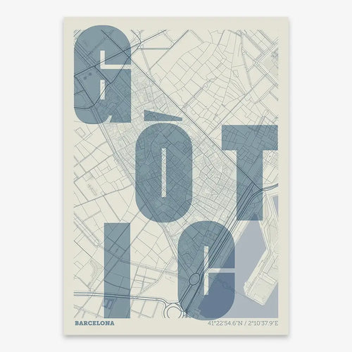 Mapa del Barrio Gótico, Barcelona, en el diseño la Revoltosa, donde las letras del nombre aparecen aleatoriamente en diferentes líneas para un diseño urbano realmente original diseñado en gris azulado y fondo blanco roto