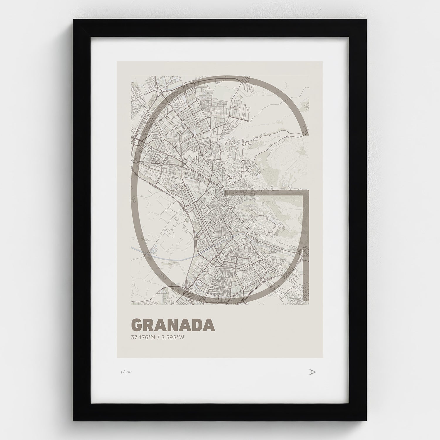 Lámina tipográfica de Granada – diseño Ultrafina, marco negro