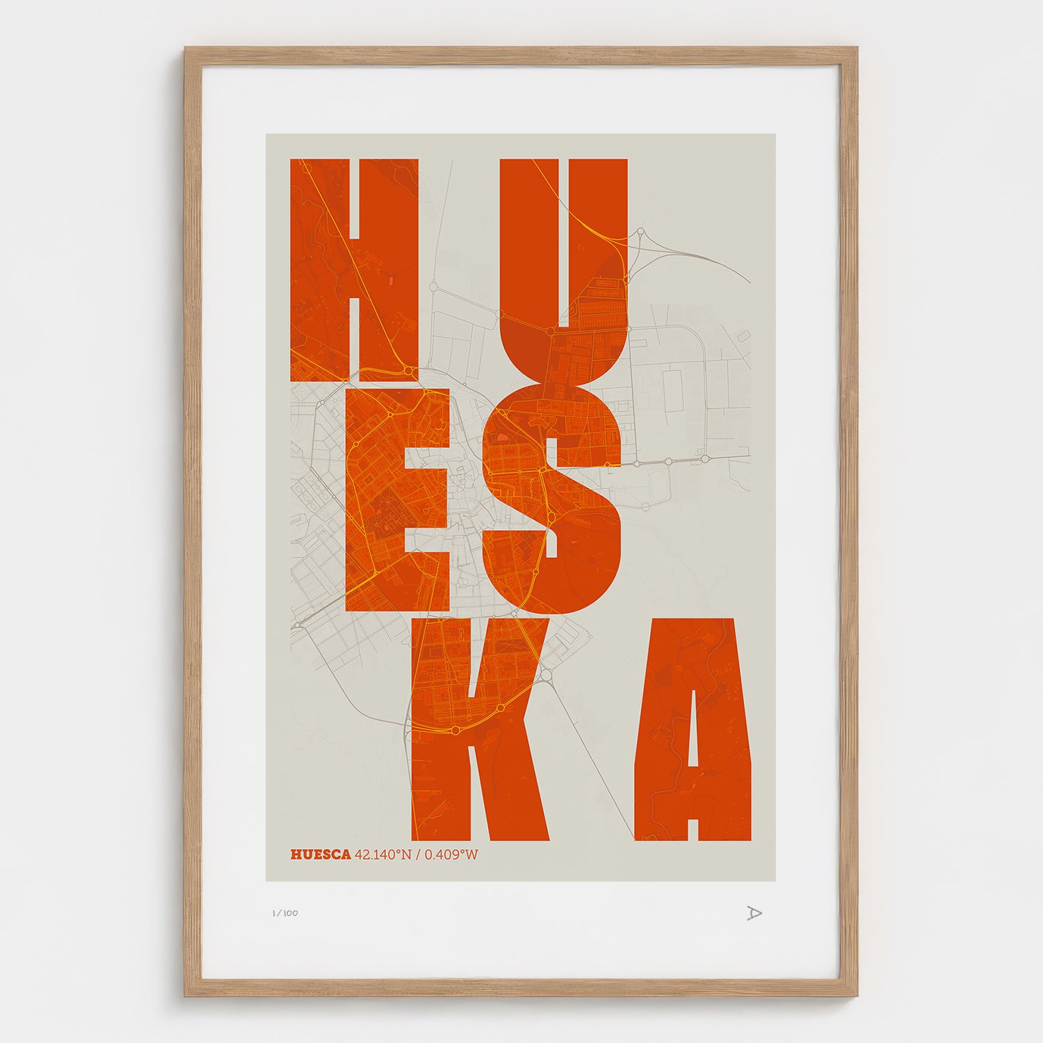 Lámina tipográfica de Huesca – diseño Revoltosa, marco de madera natural