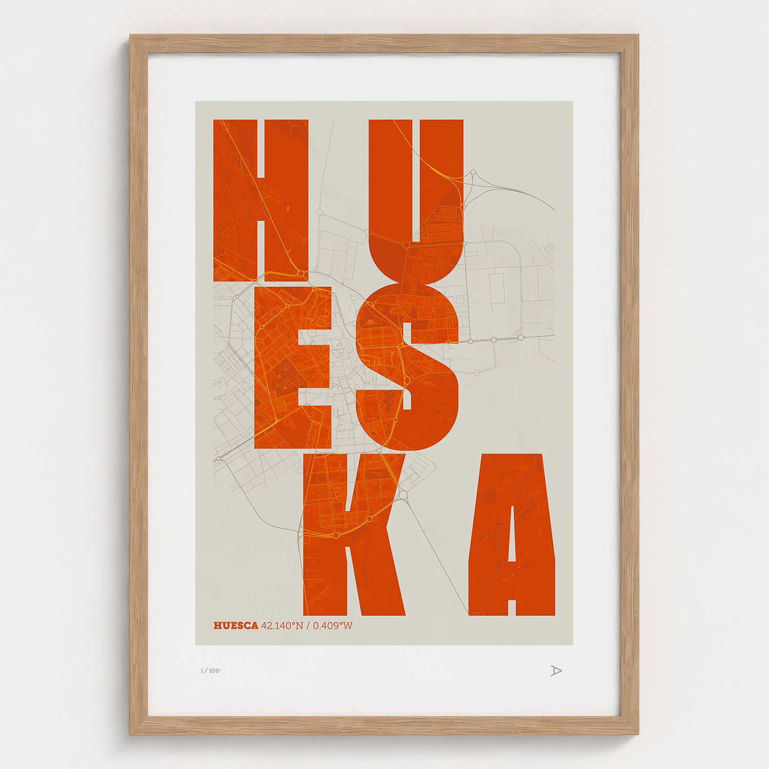 Lámina tipográfica de Huesca – diseño Revoltosa, marco de madera natural