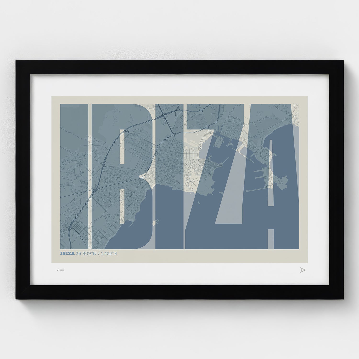 Lámina tipográfica de Ibiza – diseño Extra Comprimida, marco negro
