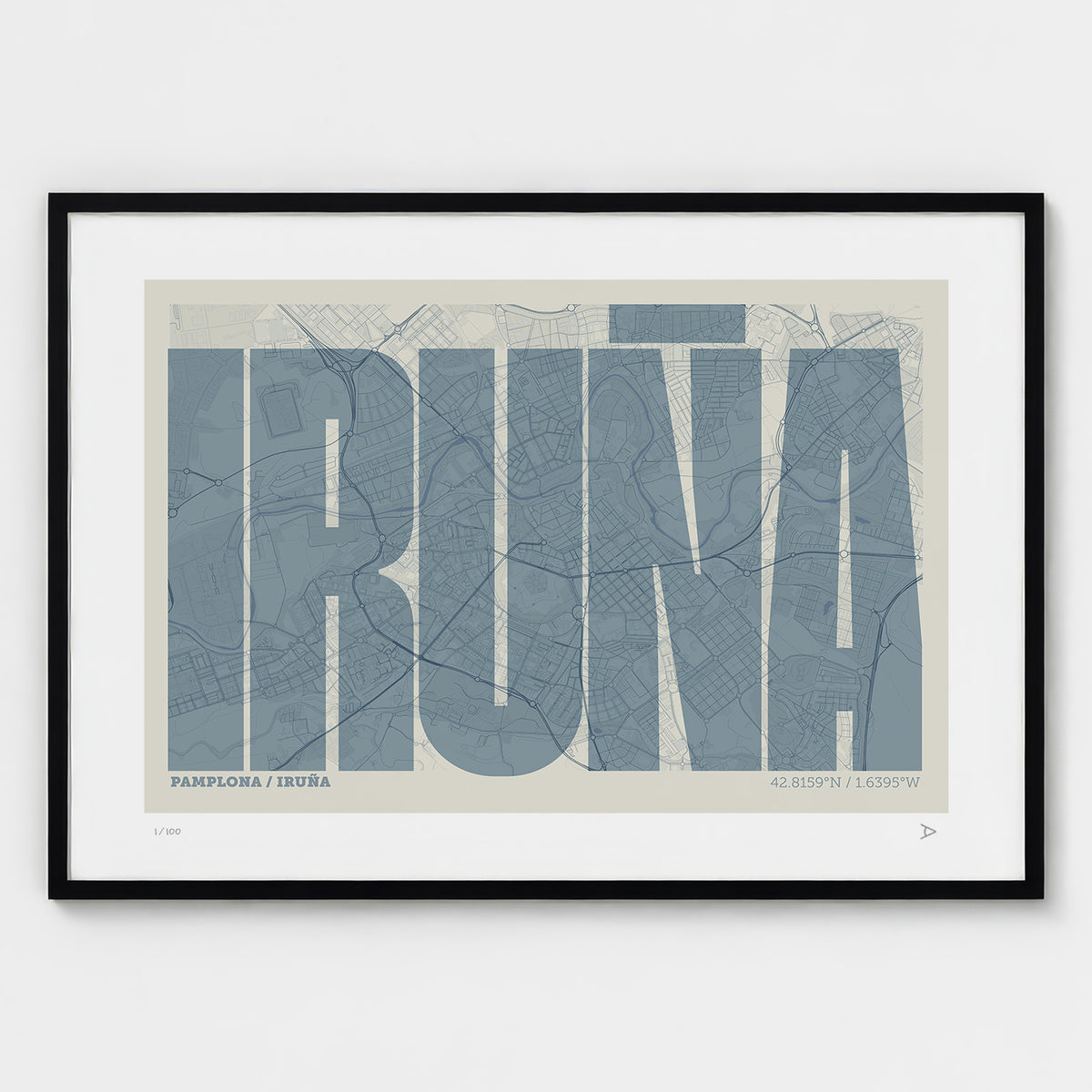 Lámina tipográfica de Iruña – diseño Extra Comprimida, marco negro