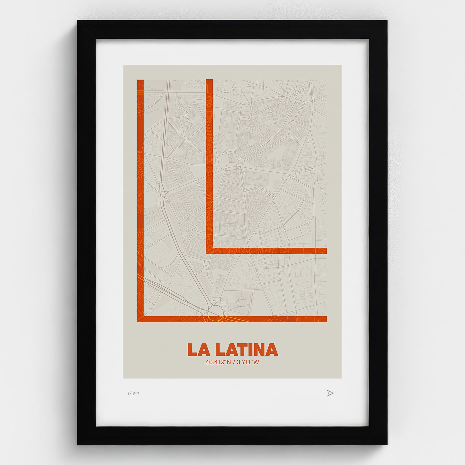 Lámina tipográfica de La Latina – diseño Ultrafina, marco negro
