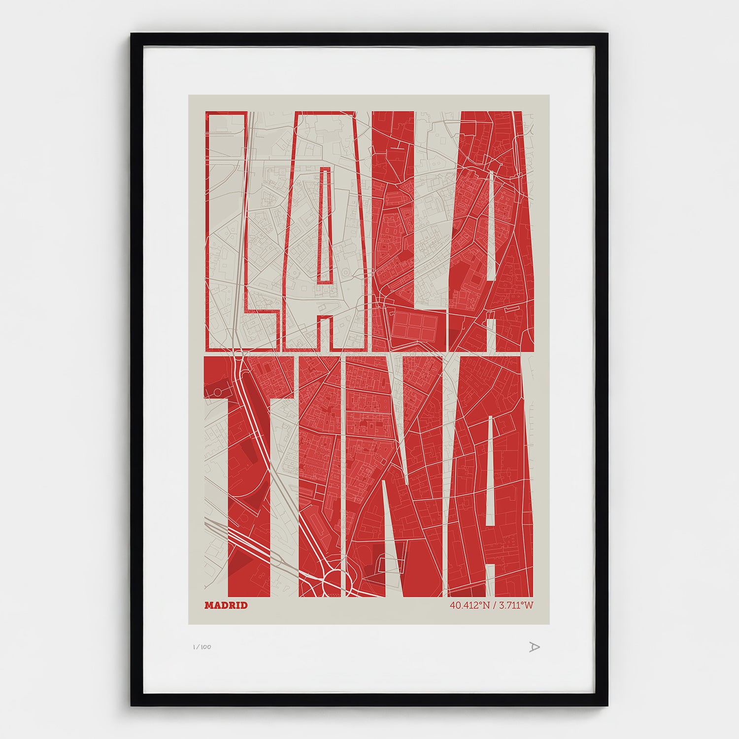 Lámina tipográfica de La Latina – diseño Extra Comprimida, marco negro