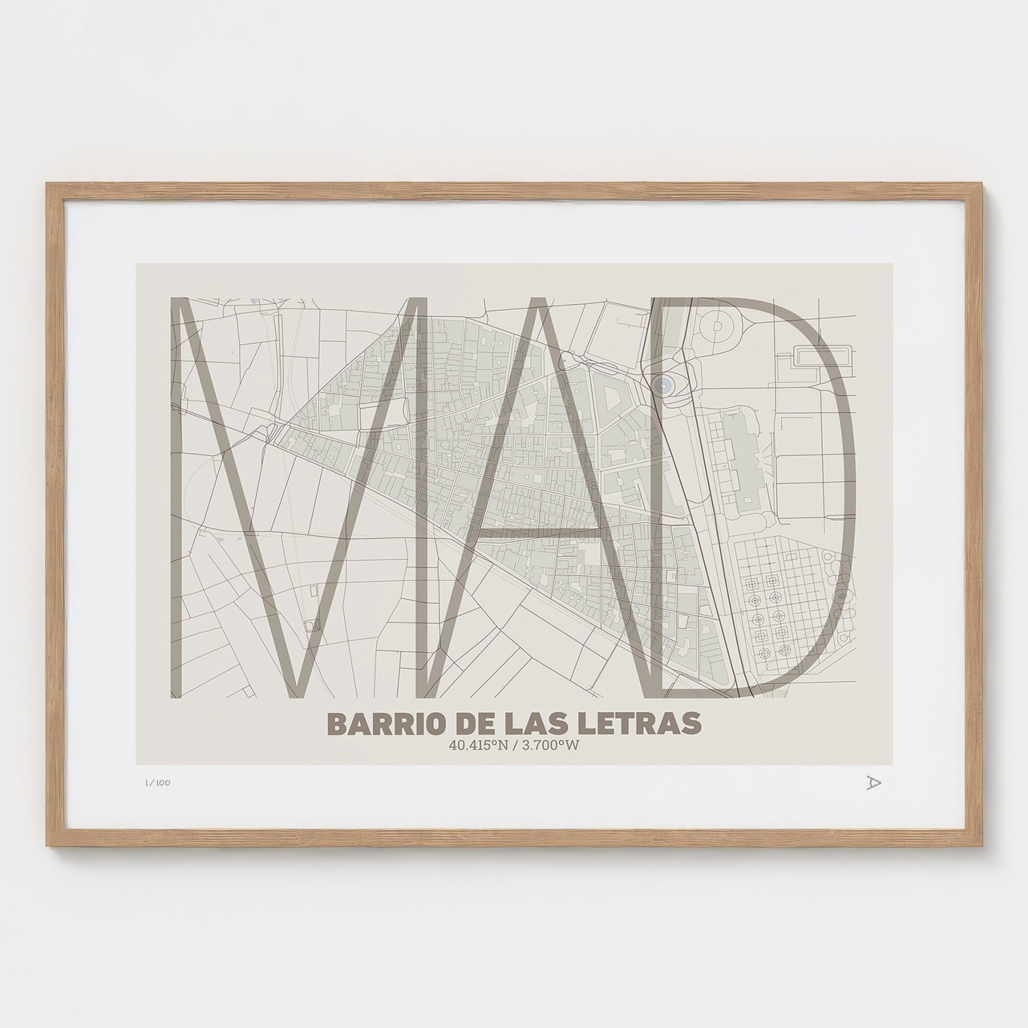 Lámina tipográfica de Las Letras – diseño Ultrafina, marco de madera natural