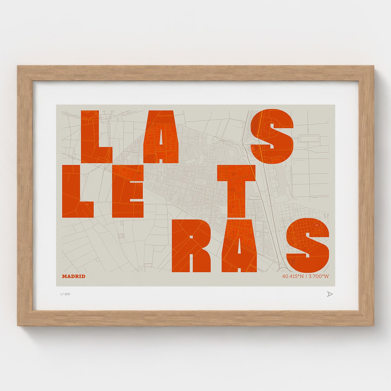 Lámina tipográfica de Las Letras – diseño Revoltosa, marco de madera natural