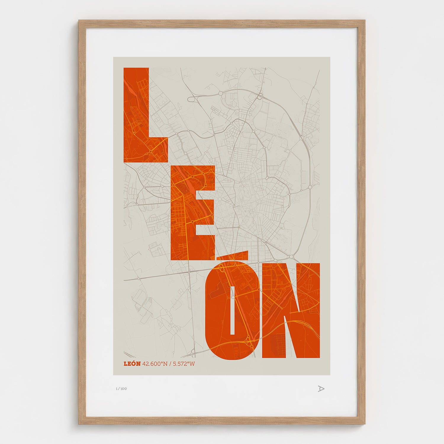 Lámina tipográfica de Leon – diseño Revoltosa, marco de madera natural
