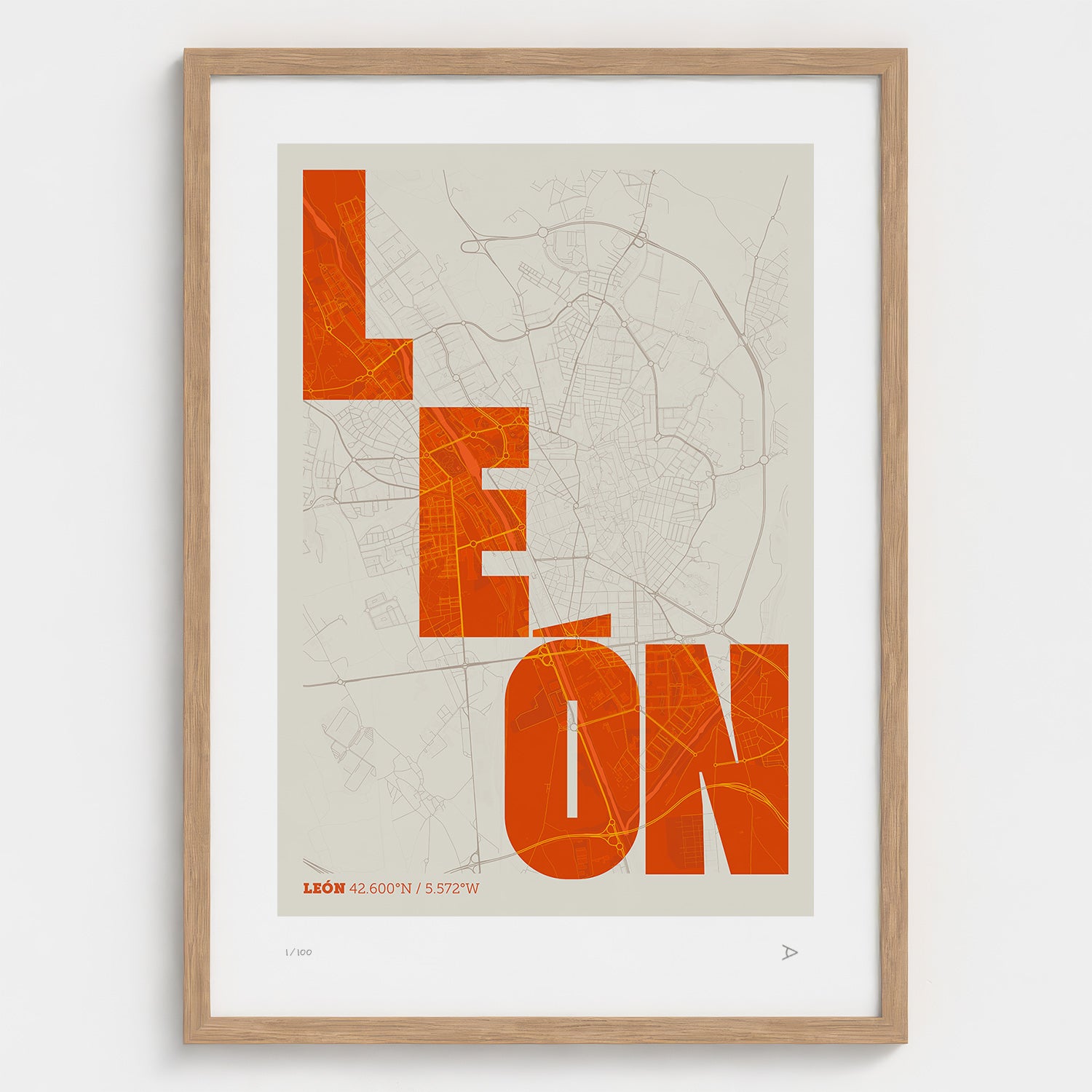 Lámina tipográfica de Leon – diseño Revoltosa, marco de madera natural