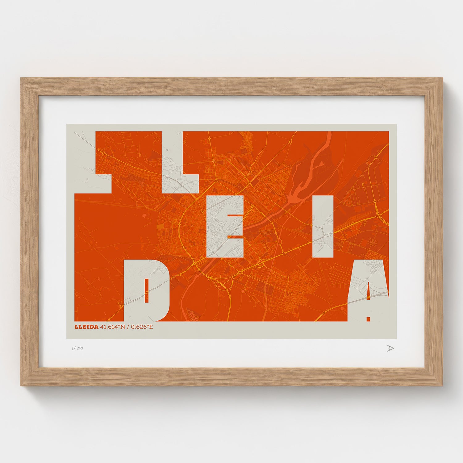 Lámina tipográfica de Lleida – diseño Revoltosa, marco de madera natural
