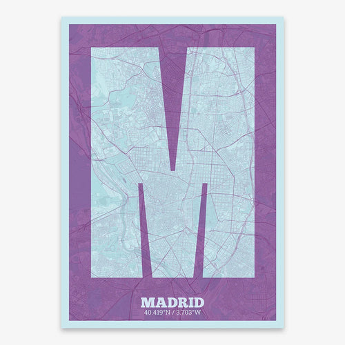 Mapa de Madrid en mi diseño la Súper Bold, un póster tipográfico donde el mapa de la ciudad se fusiona con una tipografía extra gruesa para un impacto visual moderno diseñado en púrpura y azul claro