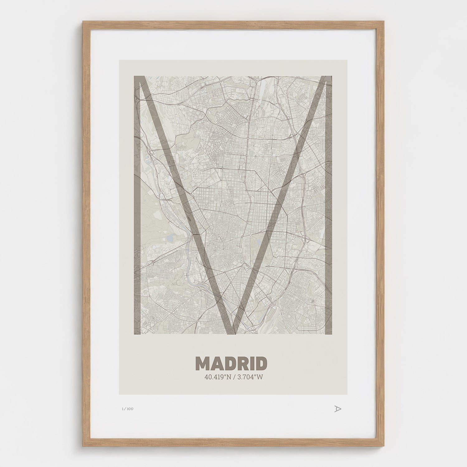 Lámina tipográfica de Madrid – diseño Ultrafina, marco de madera natural