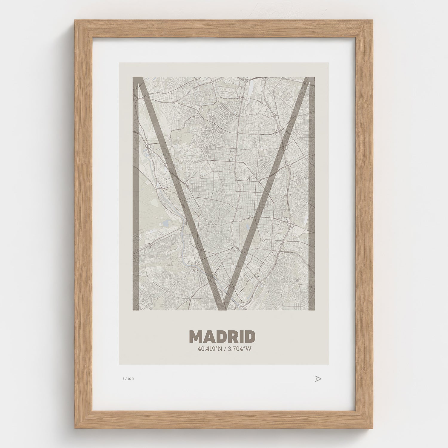 Lámina tipográfica de Madrid – diseño Ultrafina, marco de madera natural
