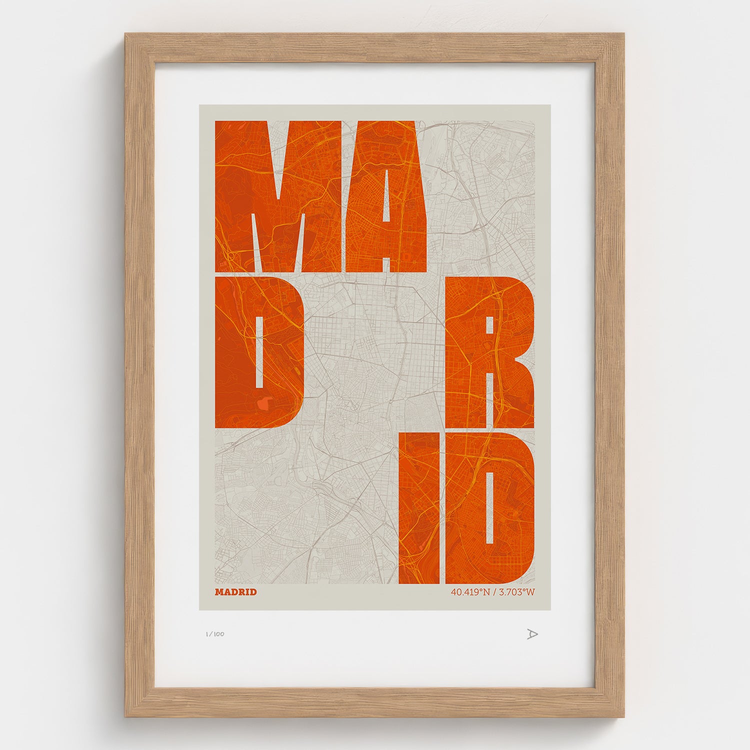 Lámina tipográfica de Madrid – diseño Revoltosa, marco de madera natural