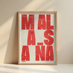 Lámina creativa de Malasaña, Madrid – Diseño gráfico y tipografía sobre mapa