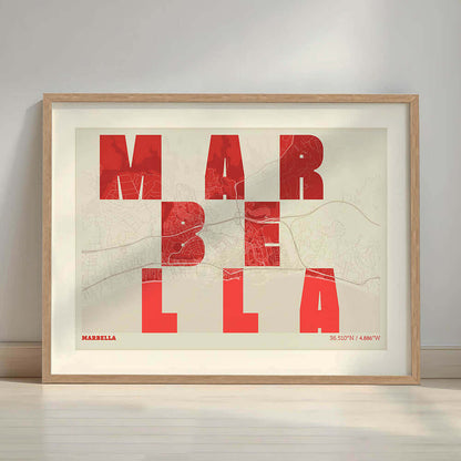 Lámina creativa de Marbella – Diseño gráfico y tipografía sobre mapa