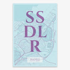 Mapa de San Sebastián de los Reyes en el diseño la Clásica, inspirado en la tipografía cincelada con una fuente elegante que crea un bonito contraste visual diseñado en púrpura y azul claro