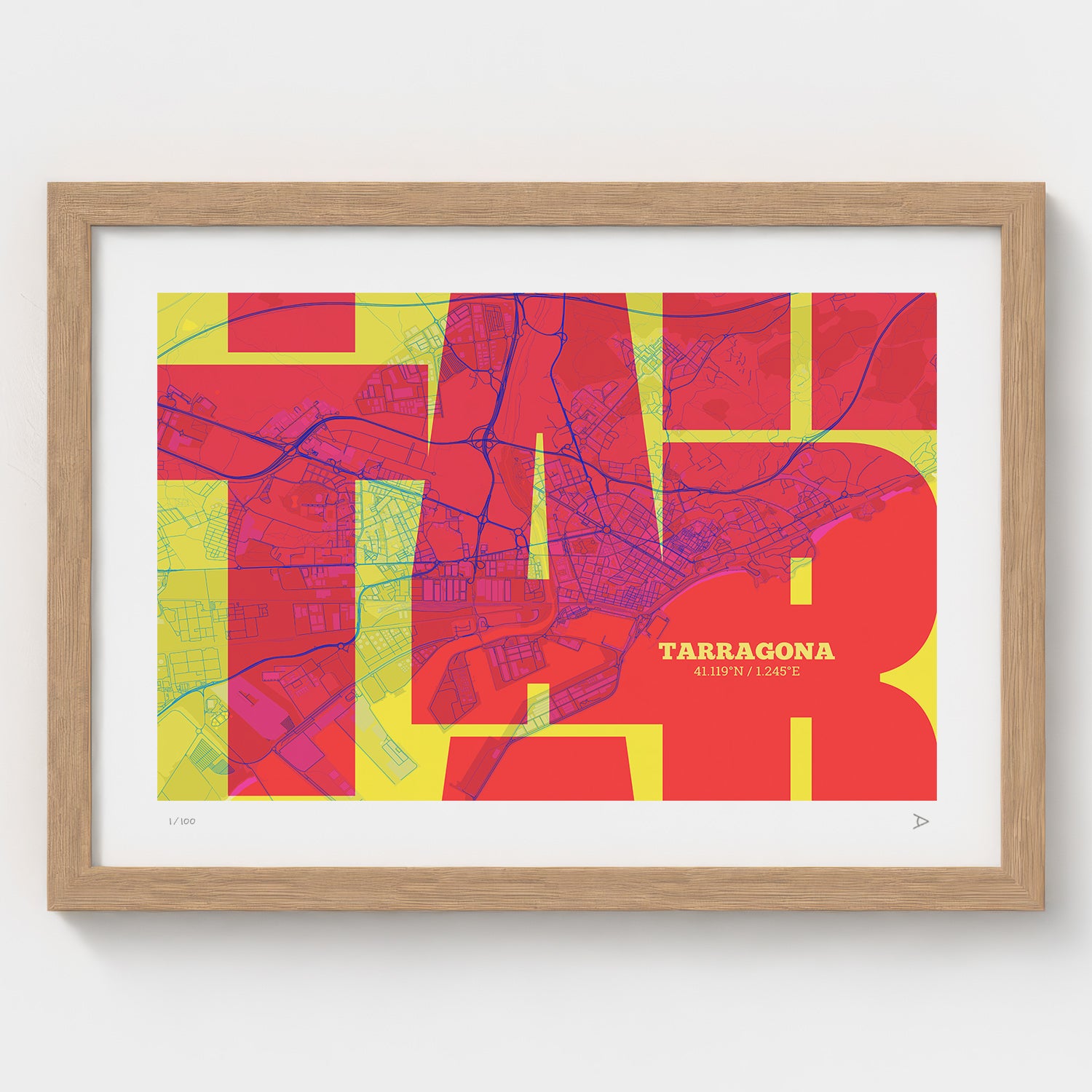 Lámina tipográfica de Tarragona – diseño Inseparable, marco de madera natural