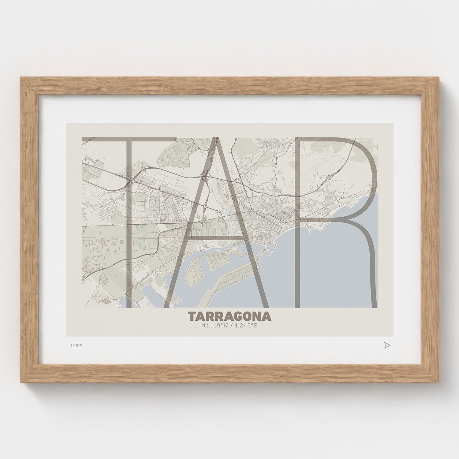Lámina tipográfica de Tarragona – diseño Ultrafina, marco de madera natural